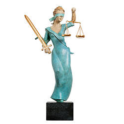 Justitia gekleurd | bronzen beeld de personificatie van het recht van Frans van Straaten koopt u nu online! ✓Veilig betalen ✓Gratis verzending