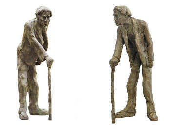 De meester | bronzen beeld van een oude man met stok van Maja van Berkestijn koopt u nu online! ✓Veilig betalen ✓Gratis verzending