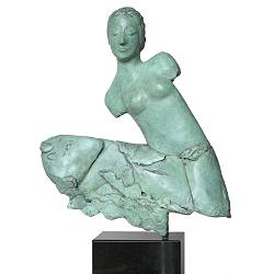 Europa en de stier | bronzen beeld van een vrouw op stier van Marion Visione koopt u nu online! ✓Veilig betalen ✓Gratis verzending