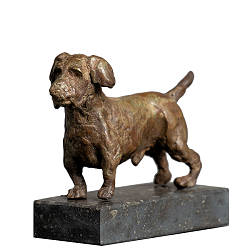 Teckel | dieren beeld in brons van Romee Kanis koopt u nu online! ✓Hoogste kwaliteit & service ✓Veilig betalen ✓Gratis verzending