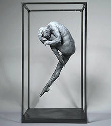 Teardrop II | model-mensen beeld in composiet van Victor Veber koopt u nu online! ✓Hoogste kwaliteit & service ✓Veilig betalen ✓Gratis verzending